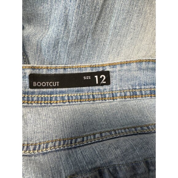 Jordache Light Wash Distressed Denim Jeans Bootcut High Rise Worn Hem Size 12 - Picture 9 of 14